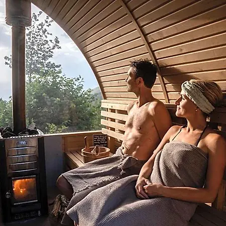 Minds & Mountains Eco Hotel